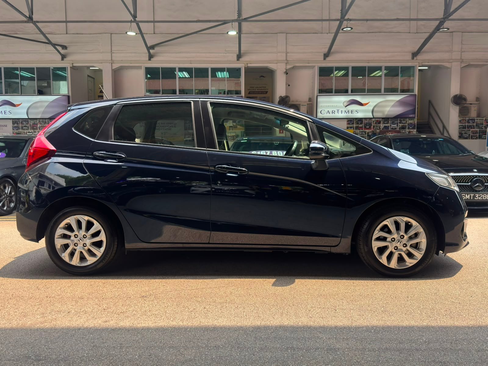 Honda Jazz 1.3 photo 4